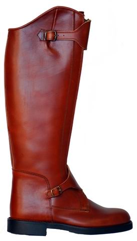 Bota_de_Polo_Lazo y Duque